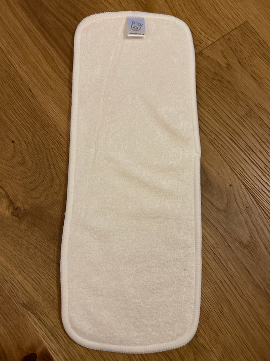 La Petite Ourse booster brand new (boosters & inserts; 084)