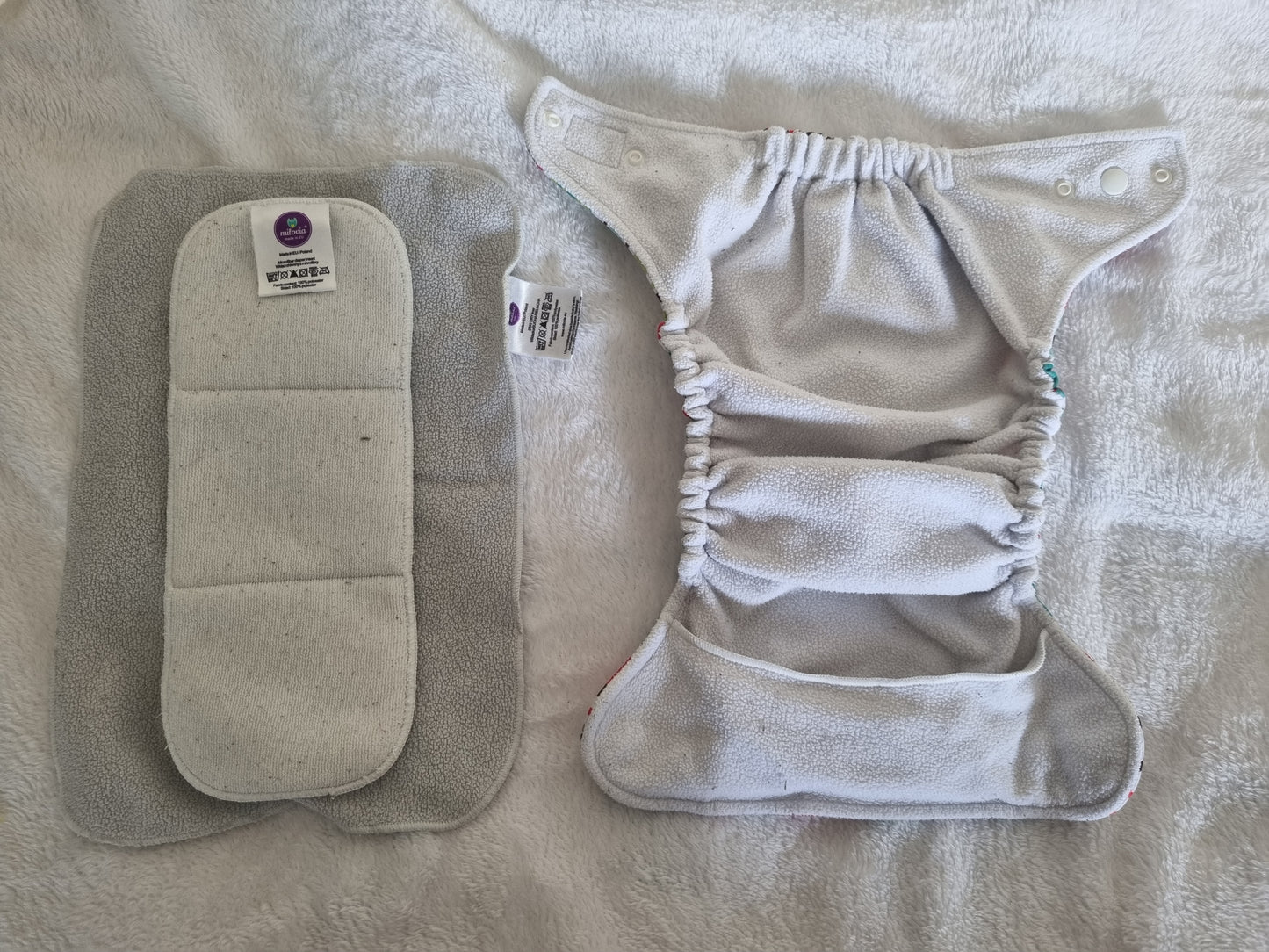 Milovia -Pocket Nappy & Inserts