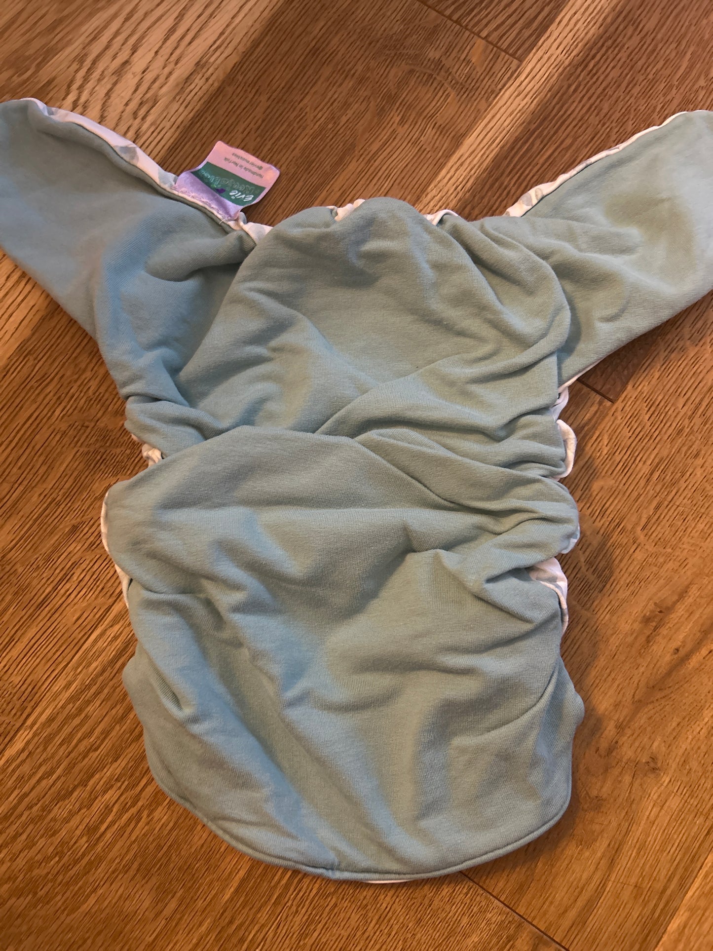 Evie Reusables Rolled Preflat (flat) nappy (003)