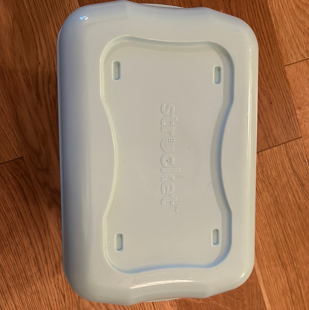 Strucket bucket for cloth sanitary protection (CSP)