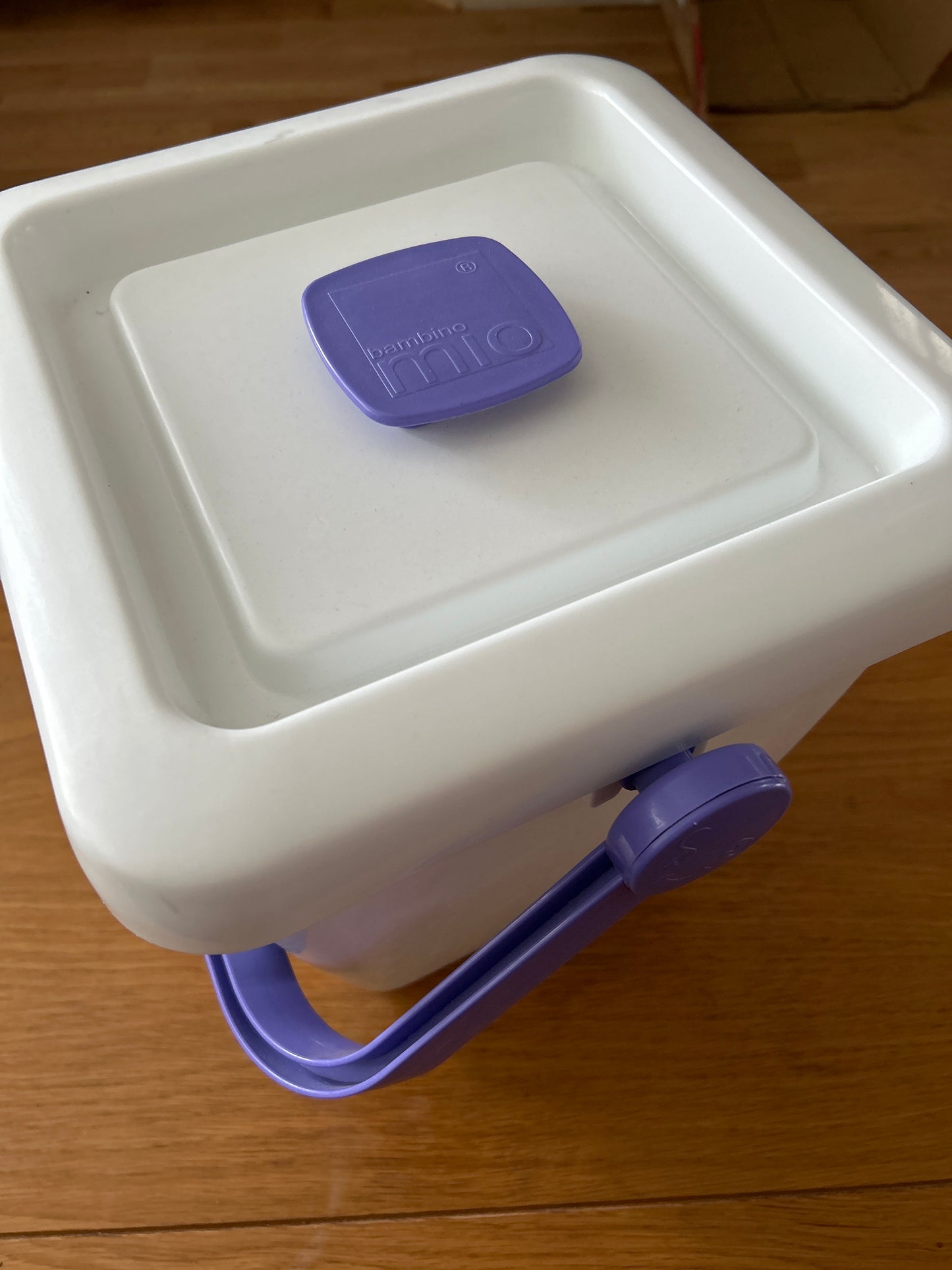 Bambino Mio Nappy bin with one mesh bag (accessories; 083)