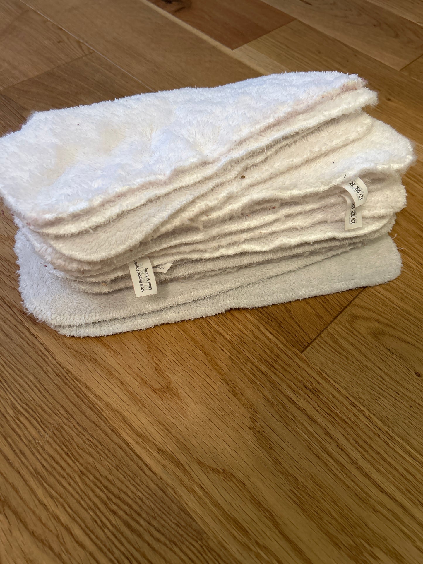 Bundle of fluffy liners (003)