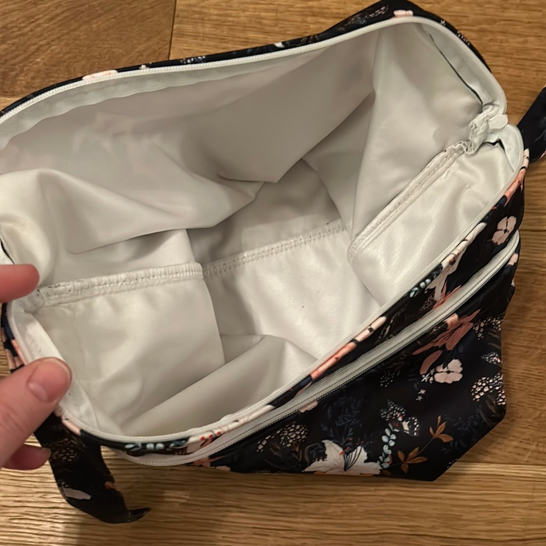 Bear Bott reusable nappy pram bag (accessories; 003)