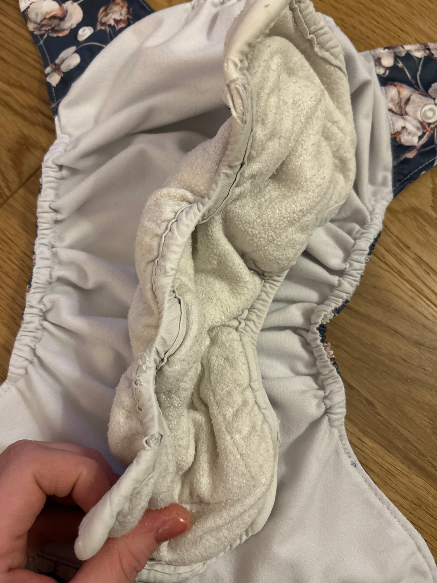 Bear Bott all in two nappy (082)