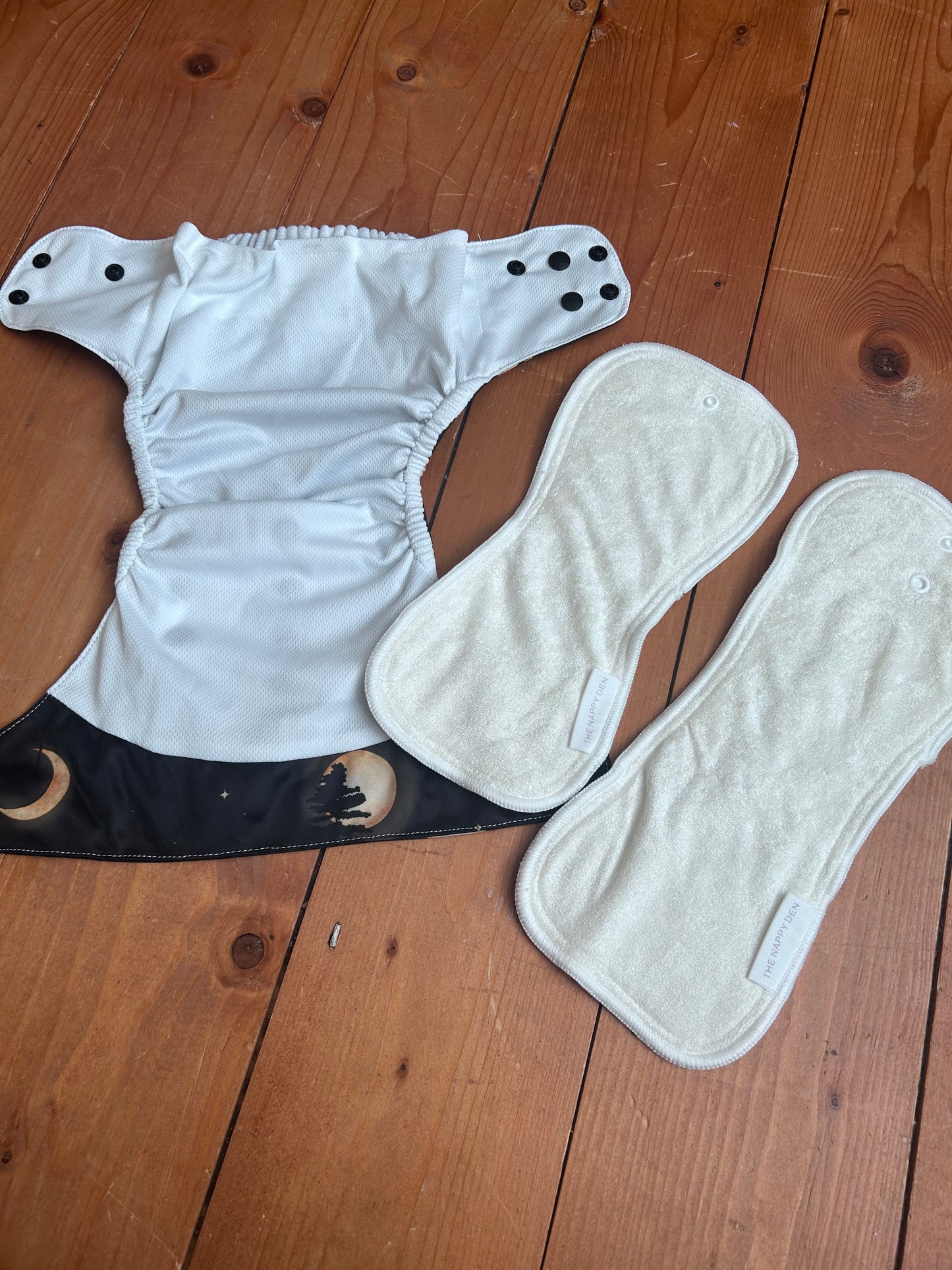 The Nappy Den all in two / pocket nappy - brand new (003)