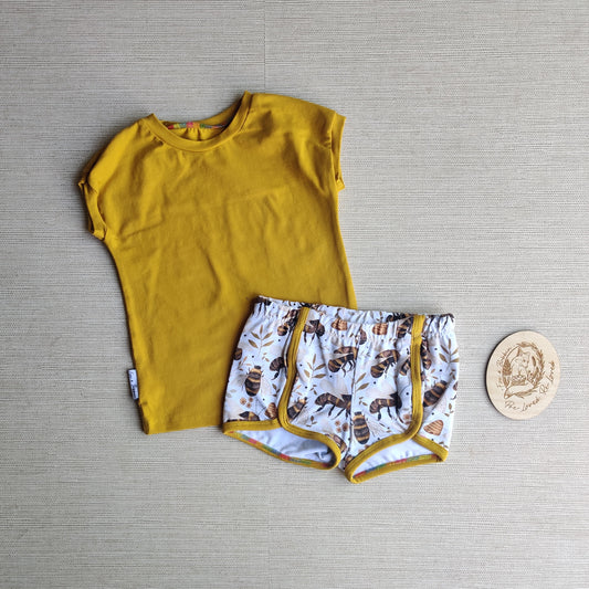 Age 1 dolman t shirt and track shorts sample sale, new. Fox & Bobbin Preloved cloth friendly clothing