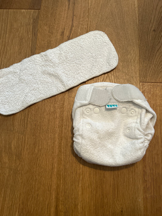 Totsbots - Fitted Nappy size 1/newborn (096)