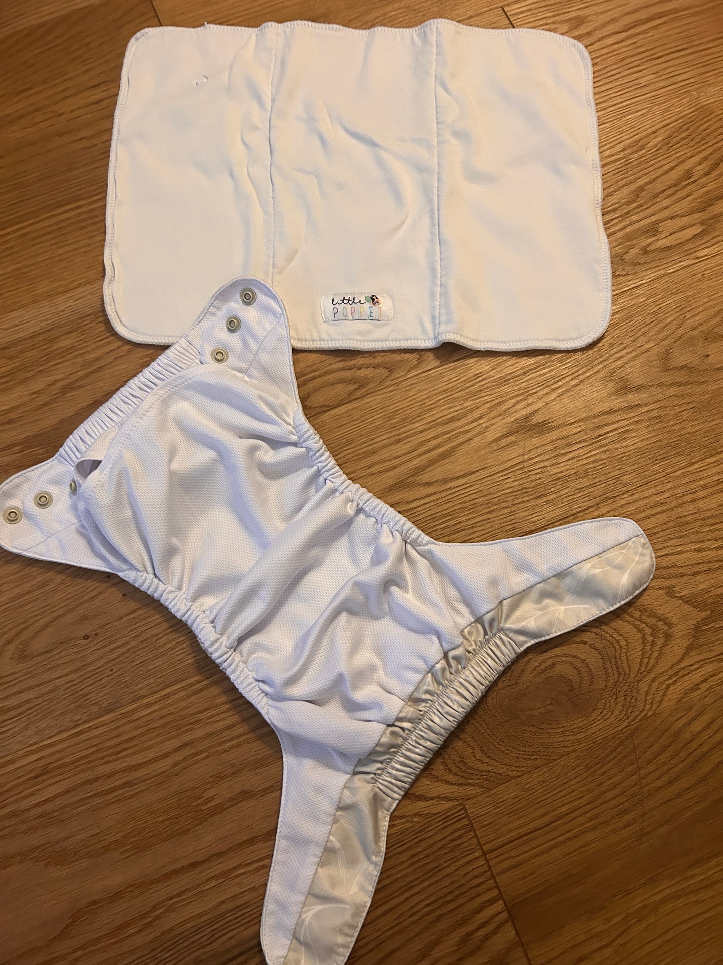 Little Poppet pocket nappy with trifold (003)