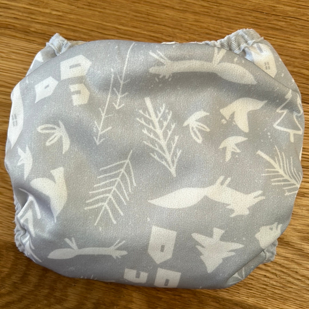 Motherease newborn / XS all in one nappy. (#003)