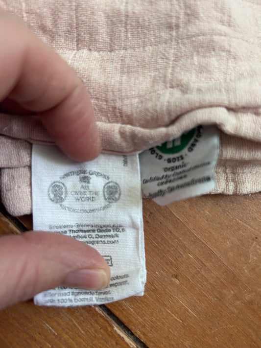 Flat nappy (unknown; flats and prefolds; 093)