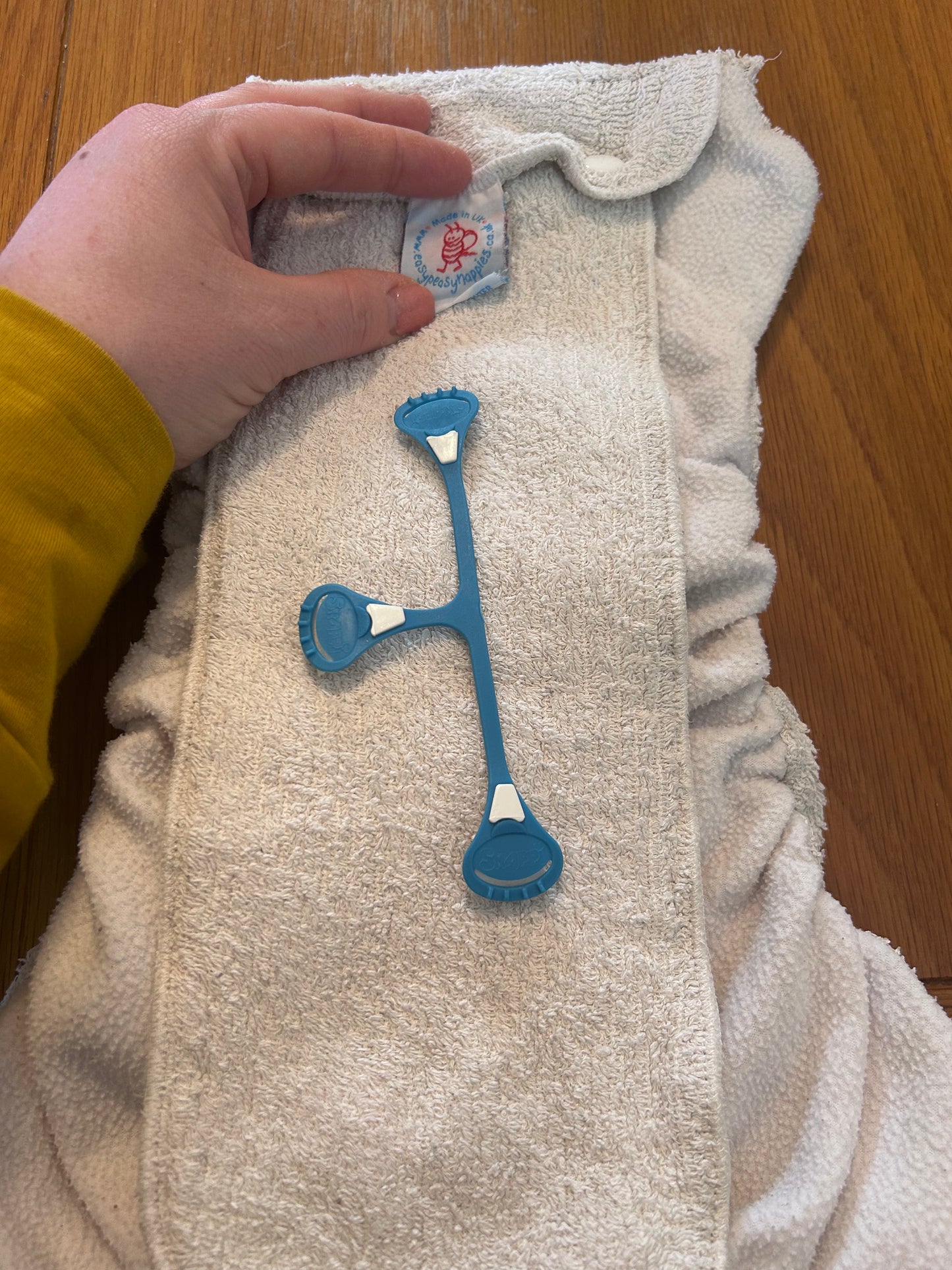 Easy Peasy Bumble - Fitted Nappy (056)