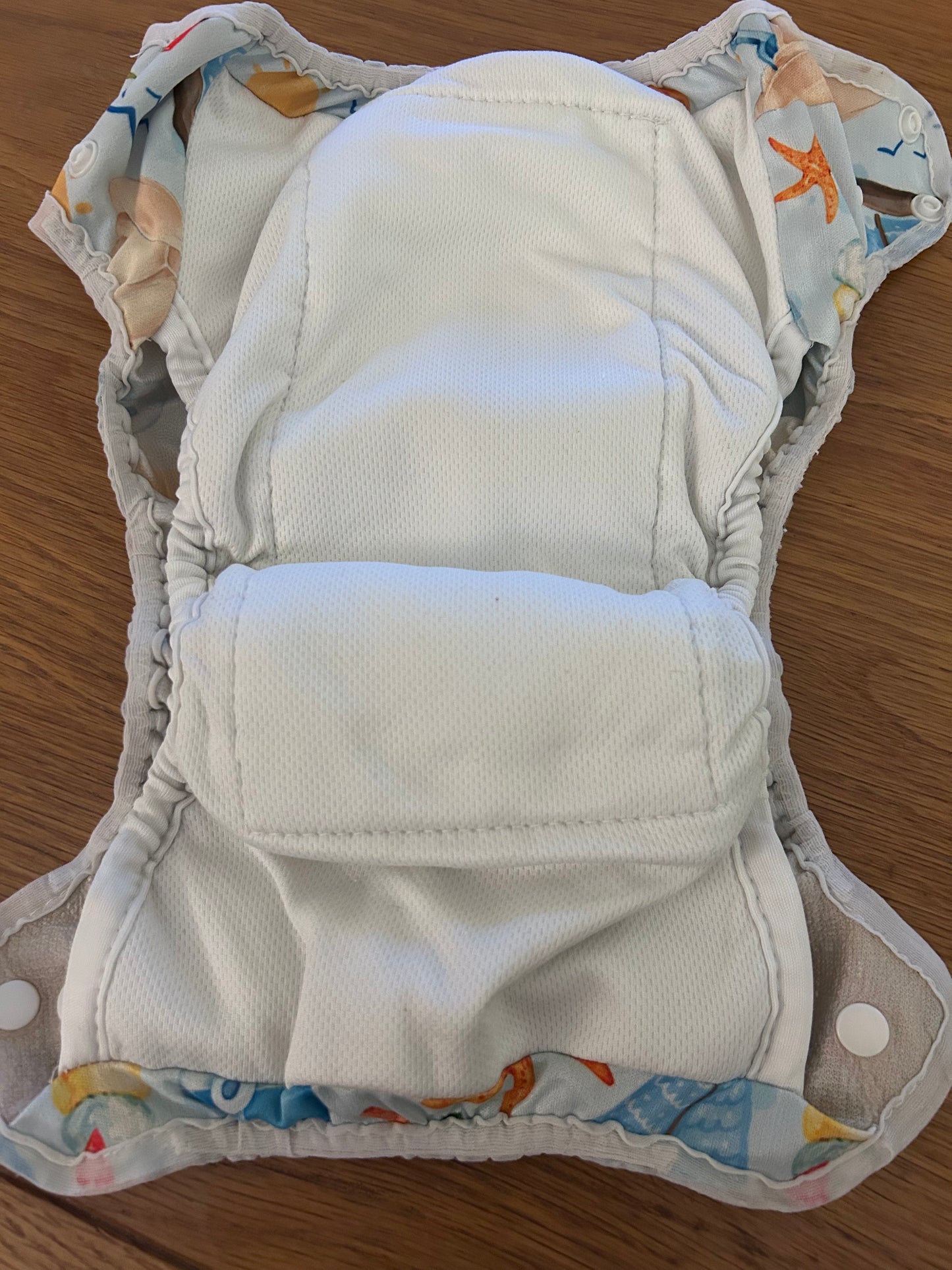 Motherease Uno stay dry all in one beach print (089)