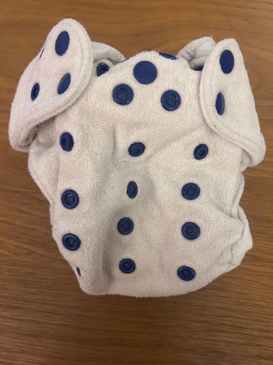Bells Bumz fitted nappy (003)