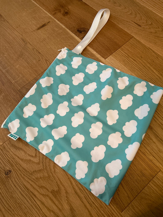 TotsBots medium single wet bag brand new (accessories; 003)