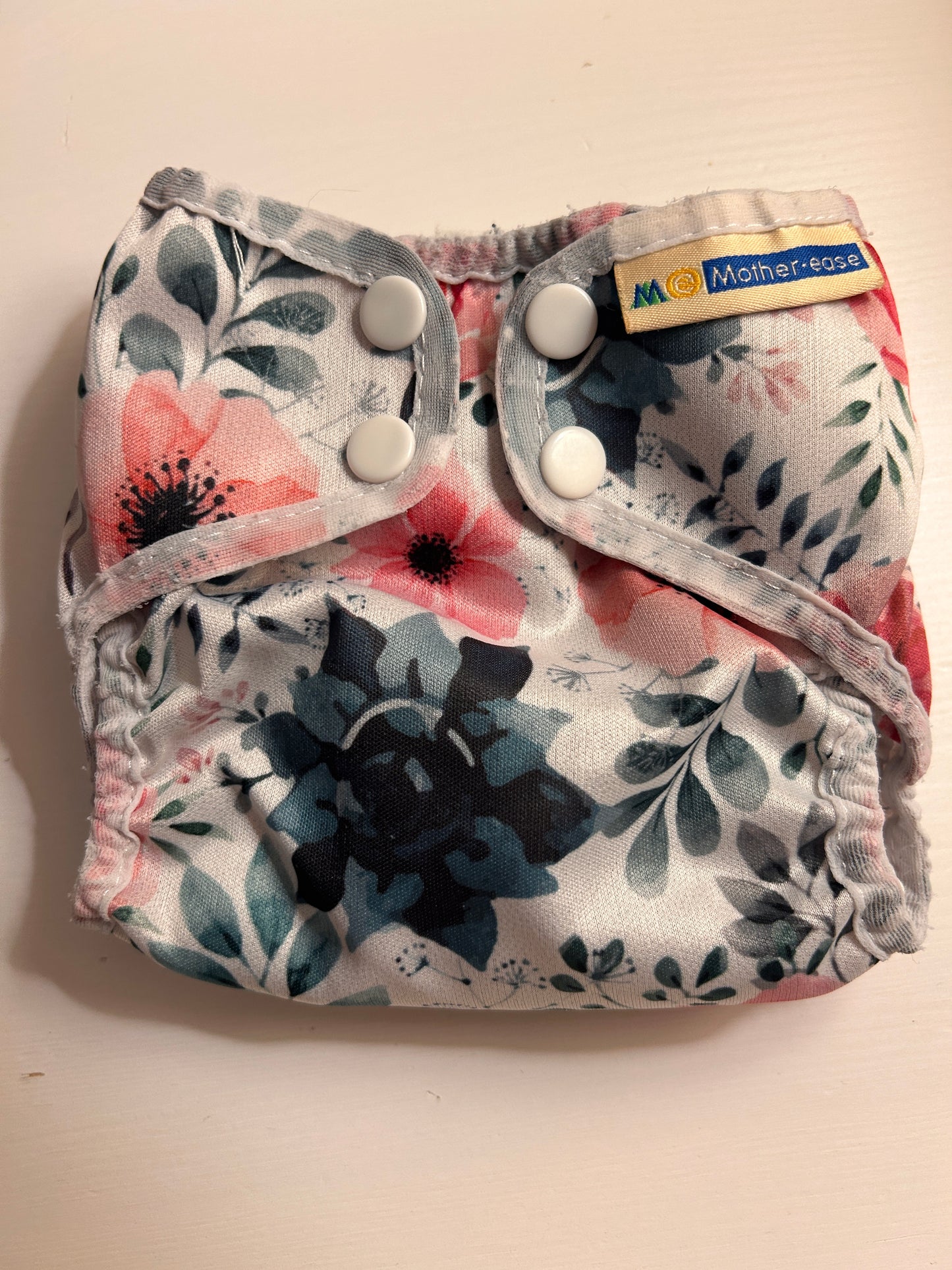 Motherease rose newborn / XS all in one nappy (003)