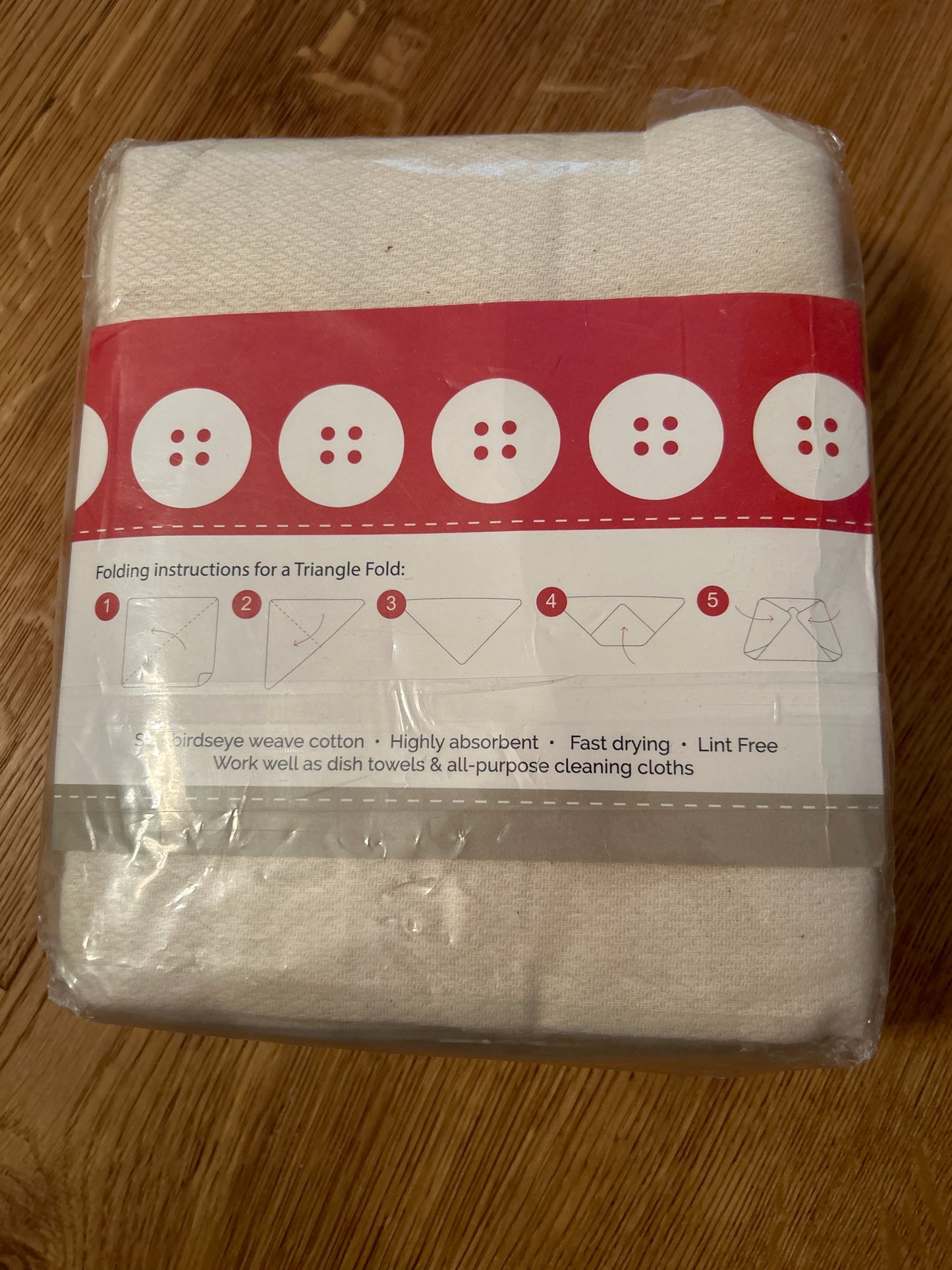 Brand new Buttons flat cloth nappies / muslins (072)