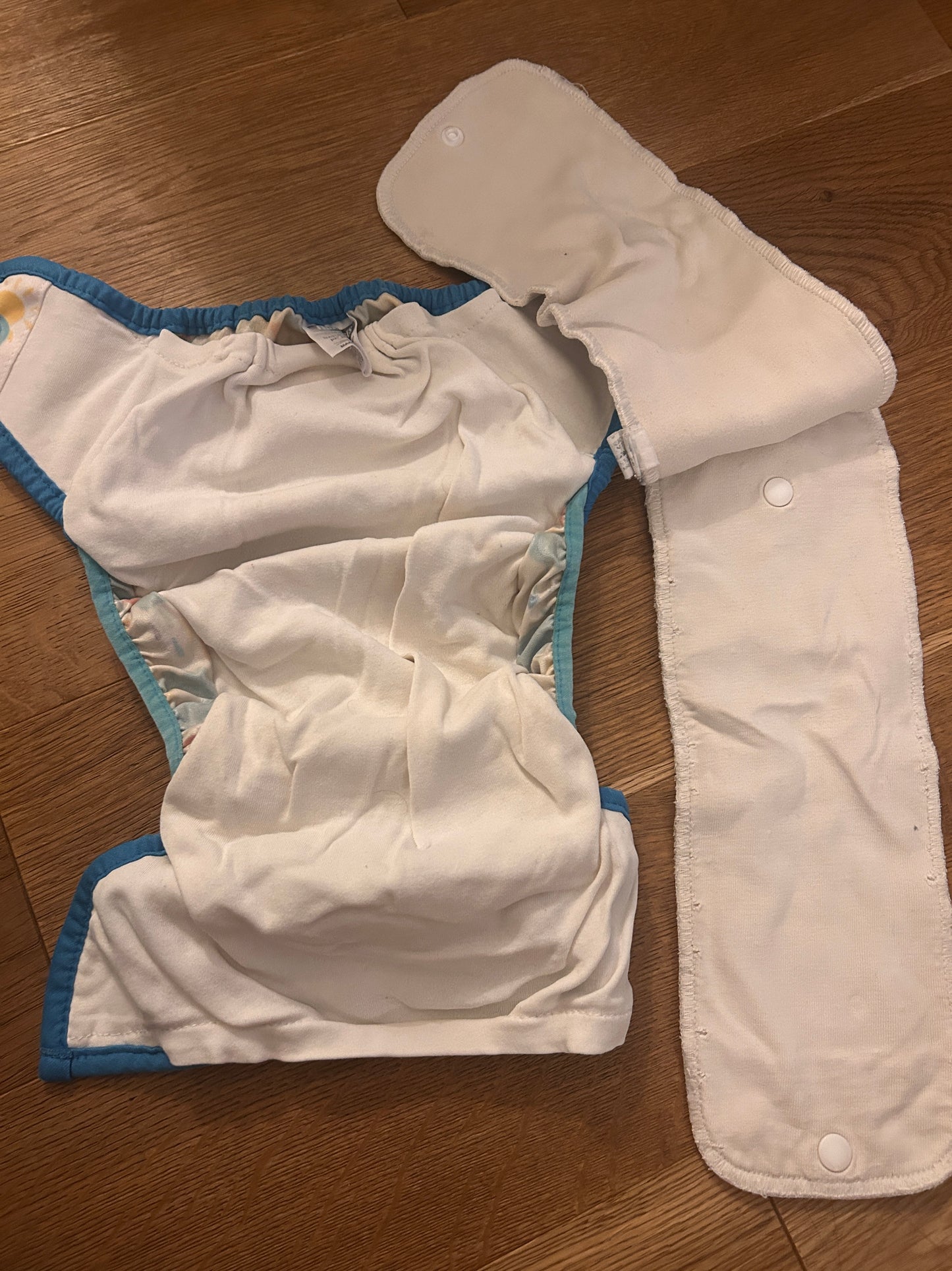 Thirsties natural all in one nappy (056)