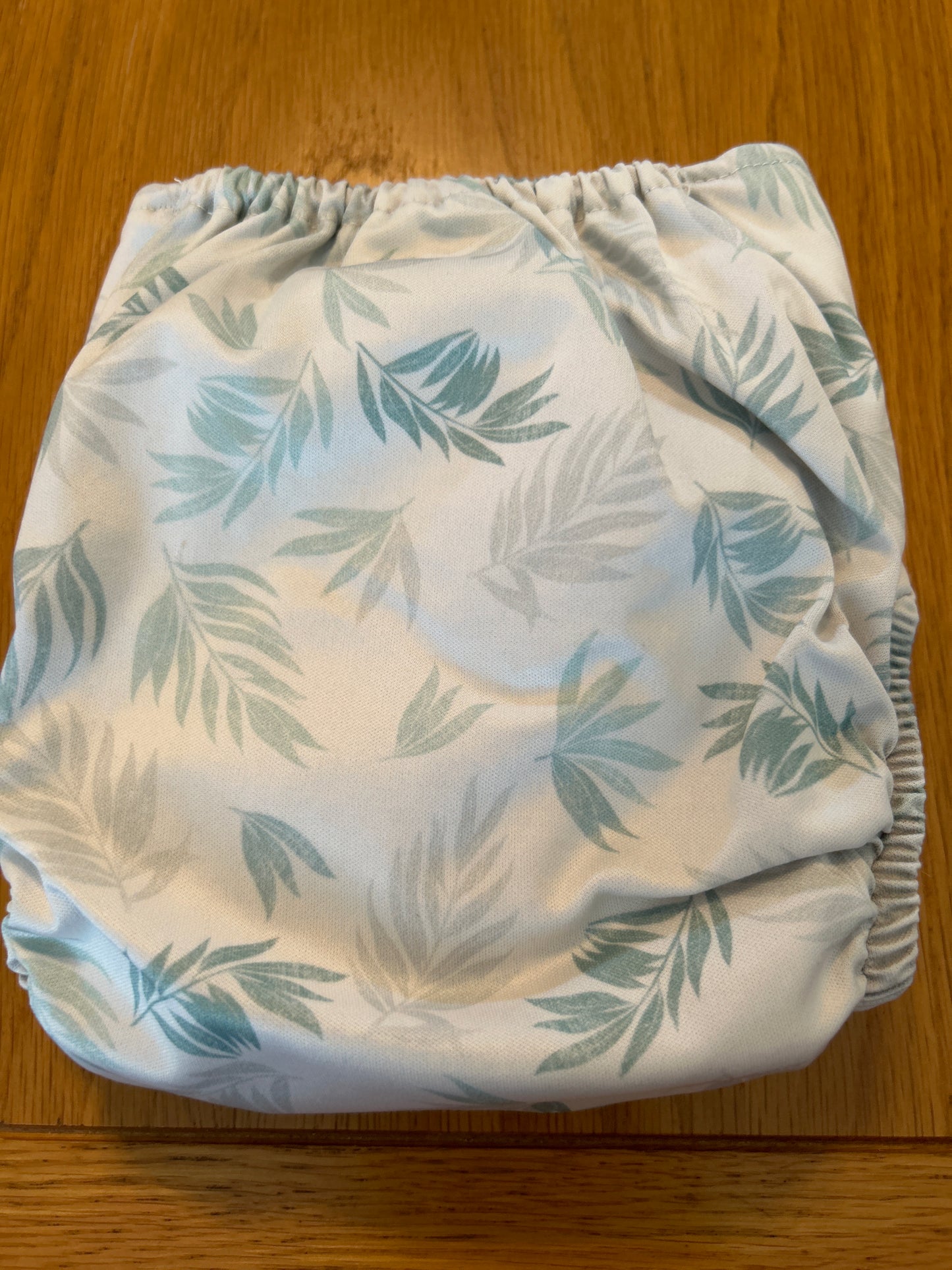 Modern cloth nappies pocket nappy with two original slim inserts (057)