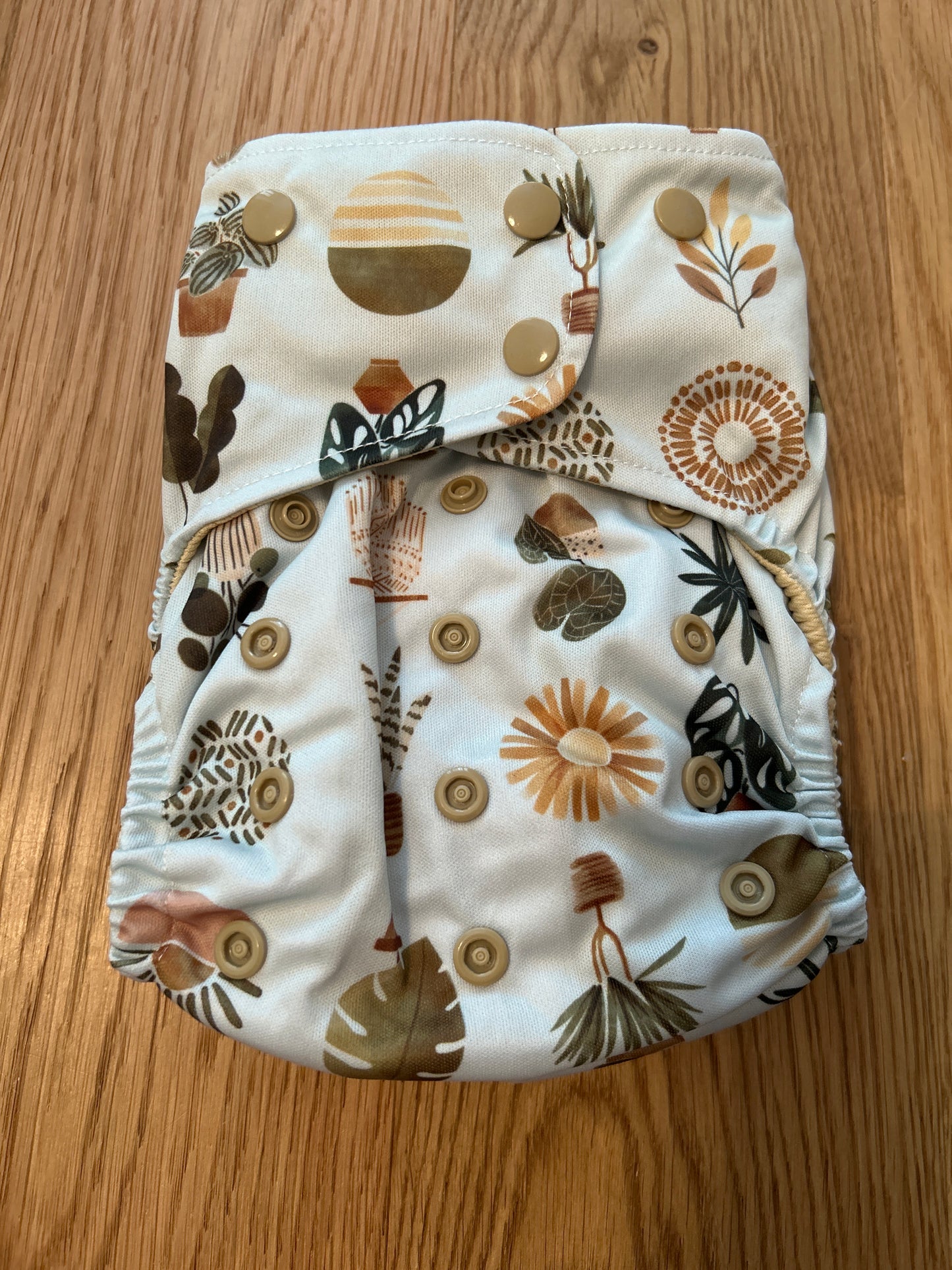 Lighthouse Kids company all in one nappy like new (060)