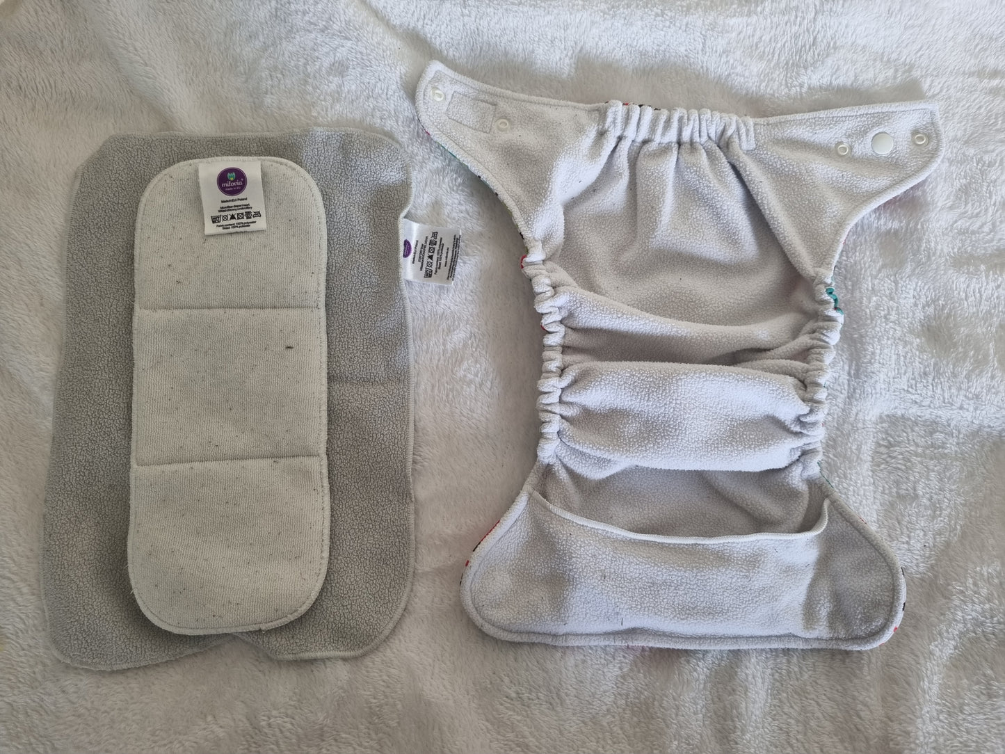 Milovia -Pocket Nappy & Inserts