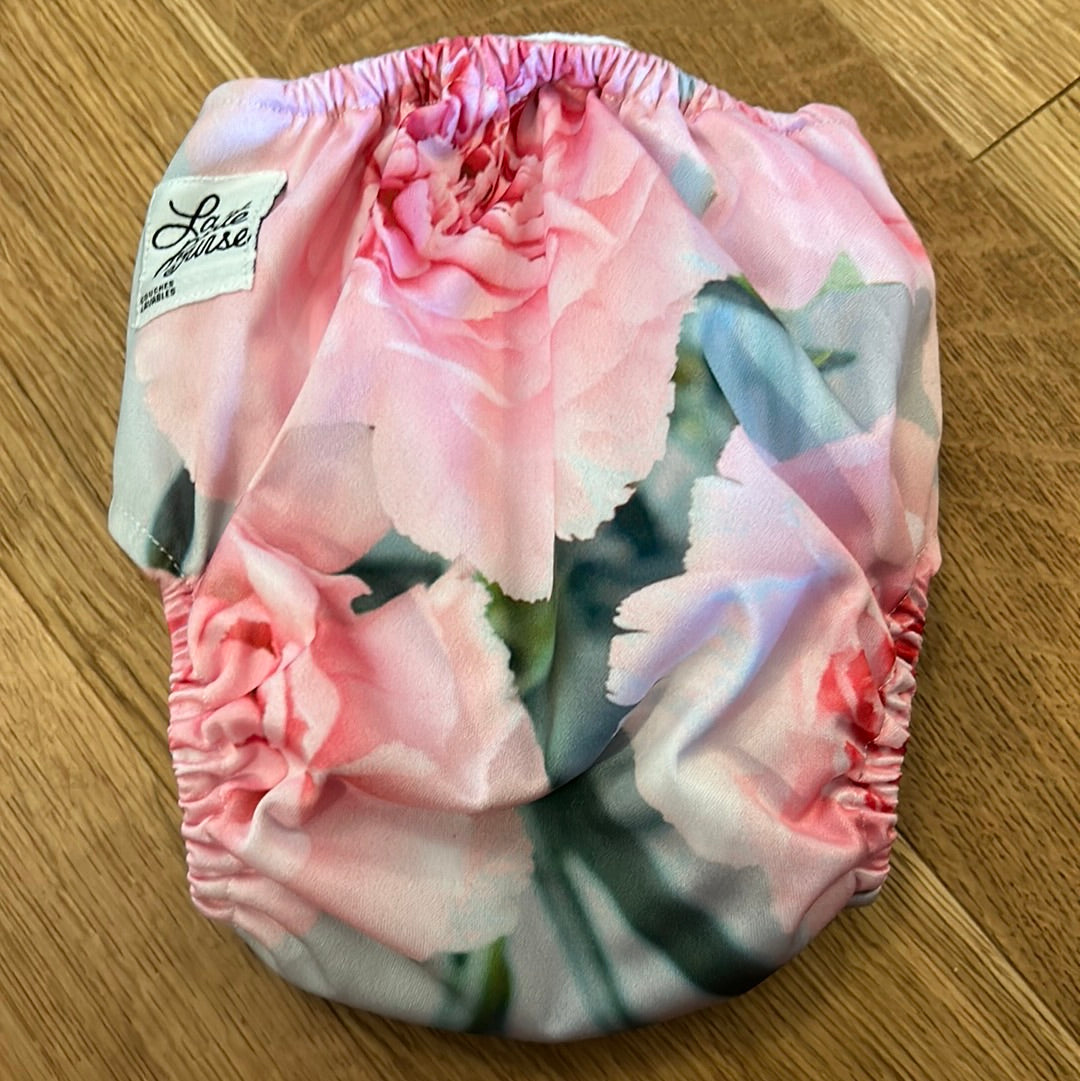 La Petite Ourse pocket nappy with insert (like new)