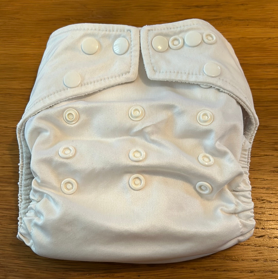 Unbranded pocket nappy with insert (003; unbranded)