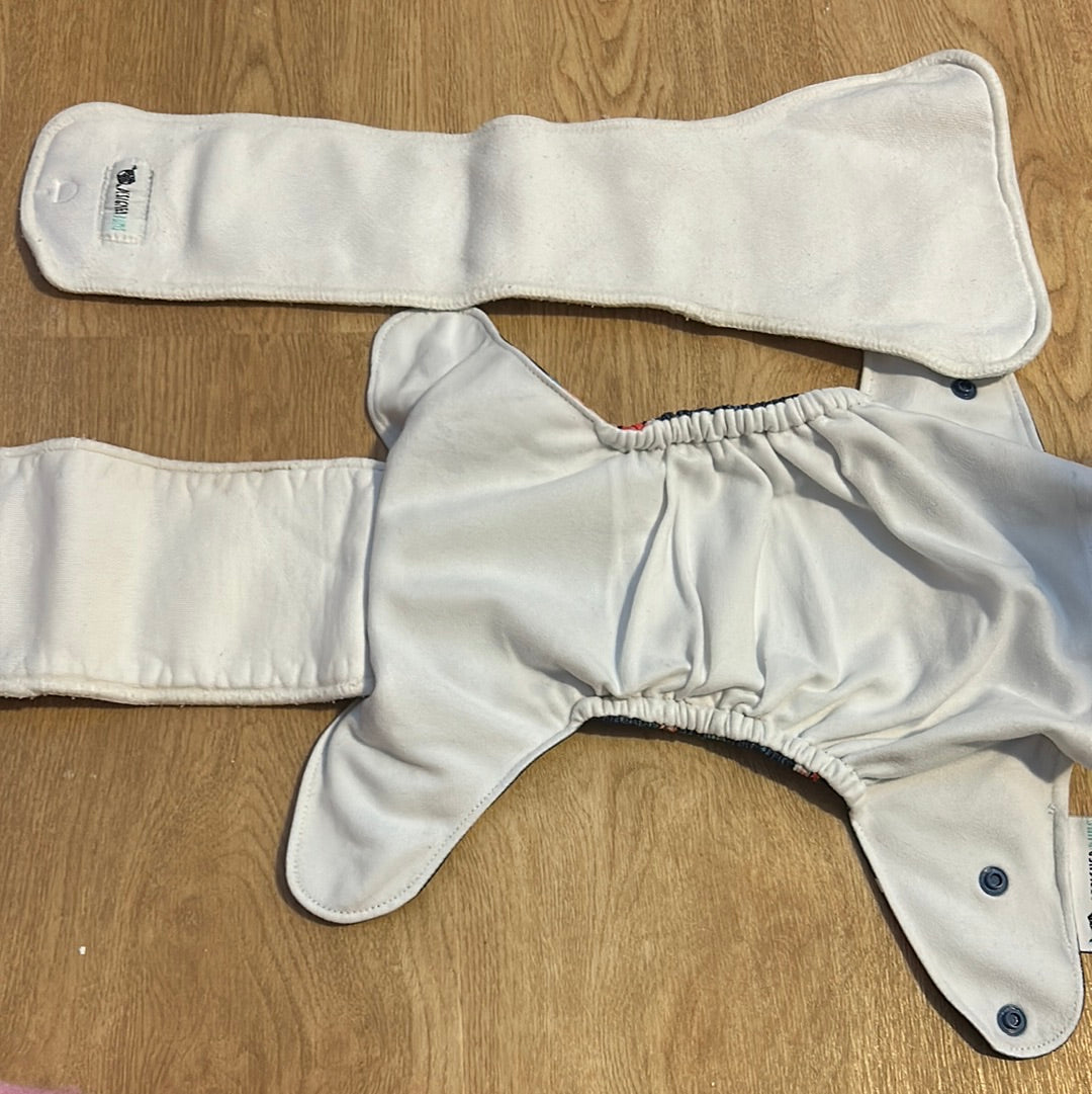 Designer bums pocket nappy (031)