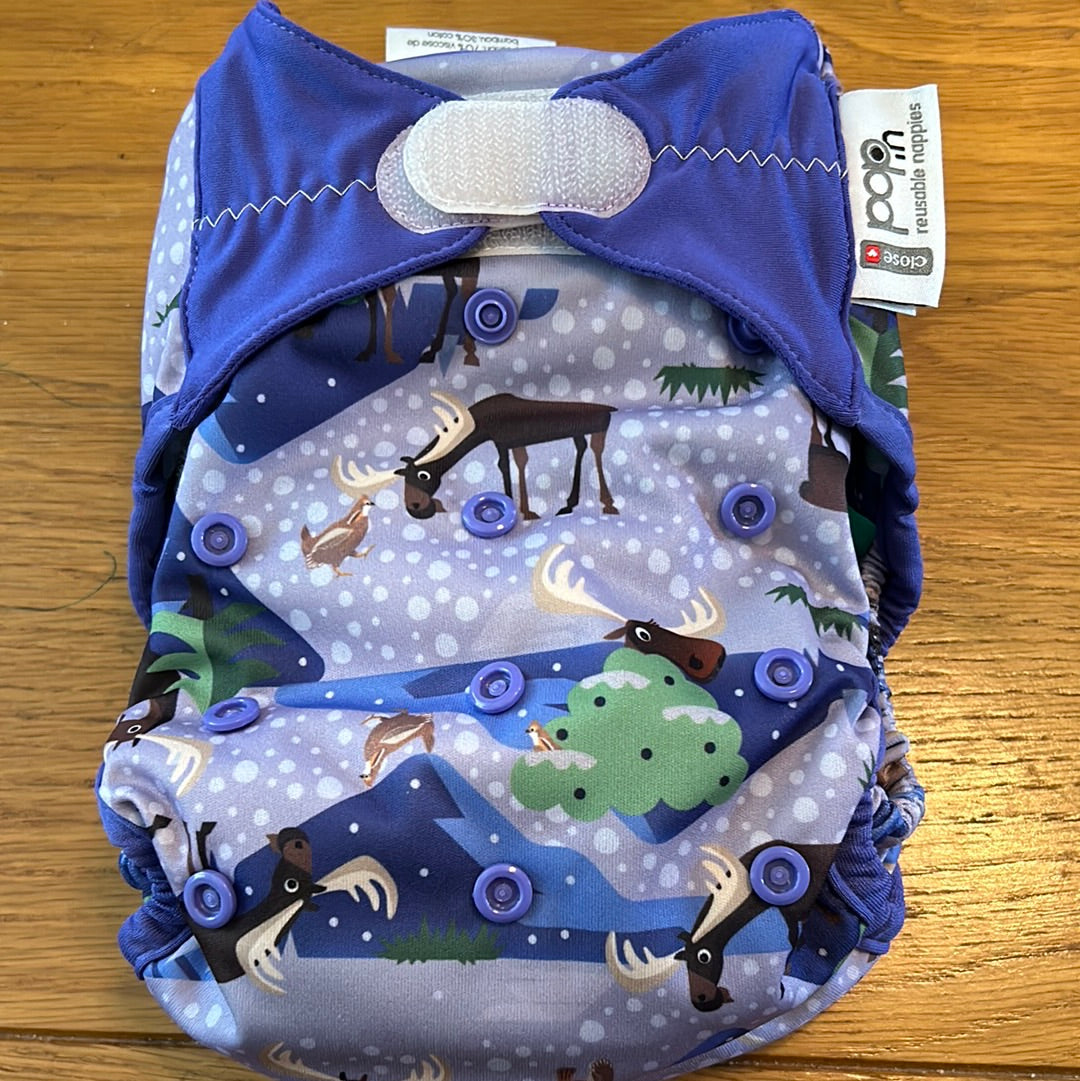 Brand new Close pop in large nappy all in two/ junior  (011)