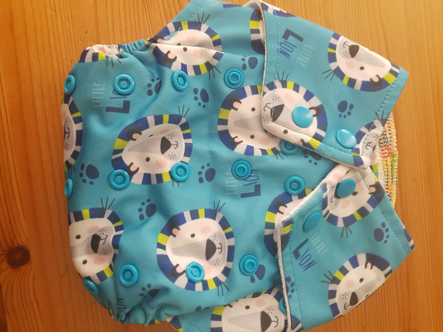 bells bumz pocket nappy with original insert and extra insert