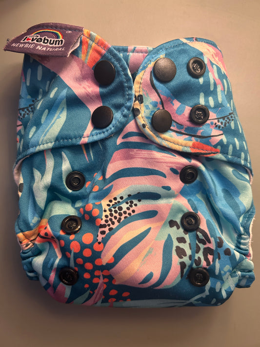Little Lovebum newborn nappy new style, newbie natural, like new (003)