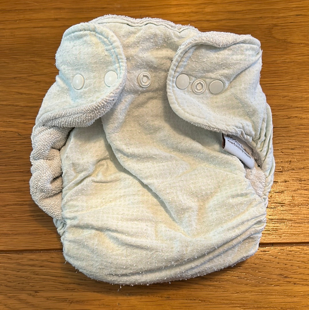 Modern Baby - Fitted Nappy (050)