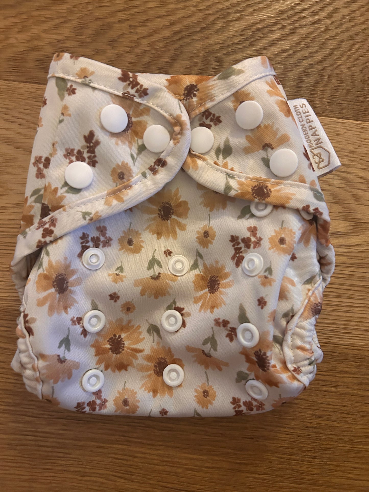 Modern cloth nappies newborn wrap  (003)