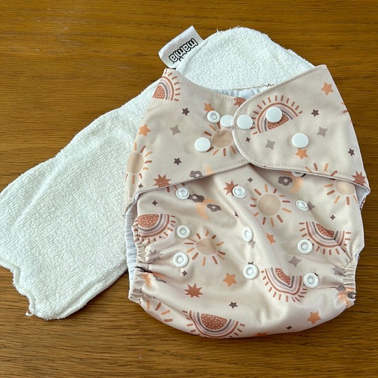 Unbranded Pocket nappy - like new  (003; unbranded)