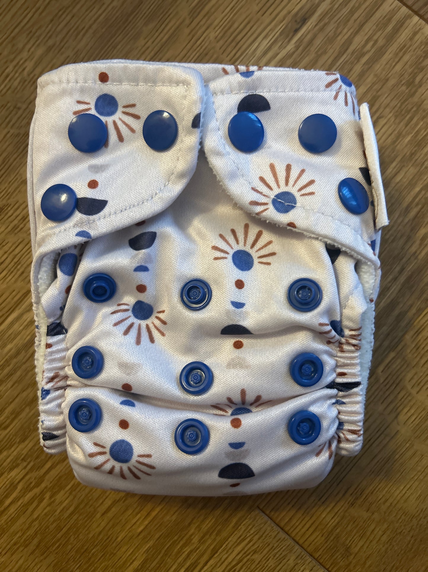 Modern cloth nappies pearl newborn pocket nappy (003)