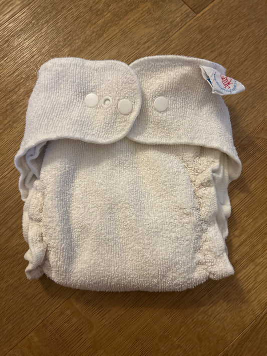Easy Peasy Bumble - Fitted Nappy (056)
