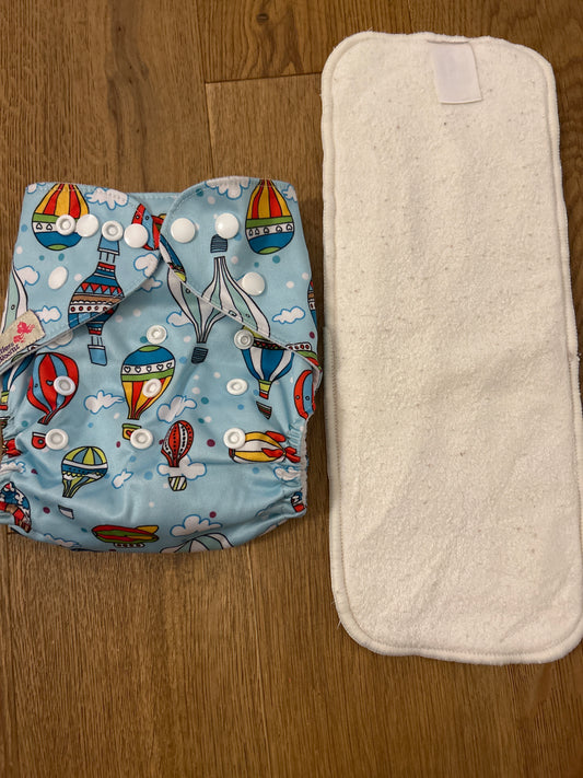 Littles and Bloomz pocket nappy (101)