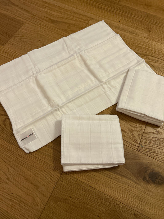 Muslinz prefolds newborn x3 (flats). Brand new (JM)