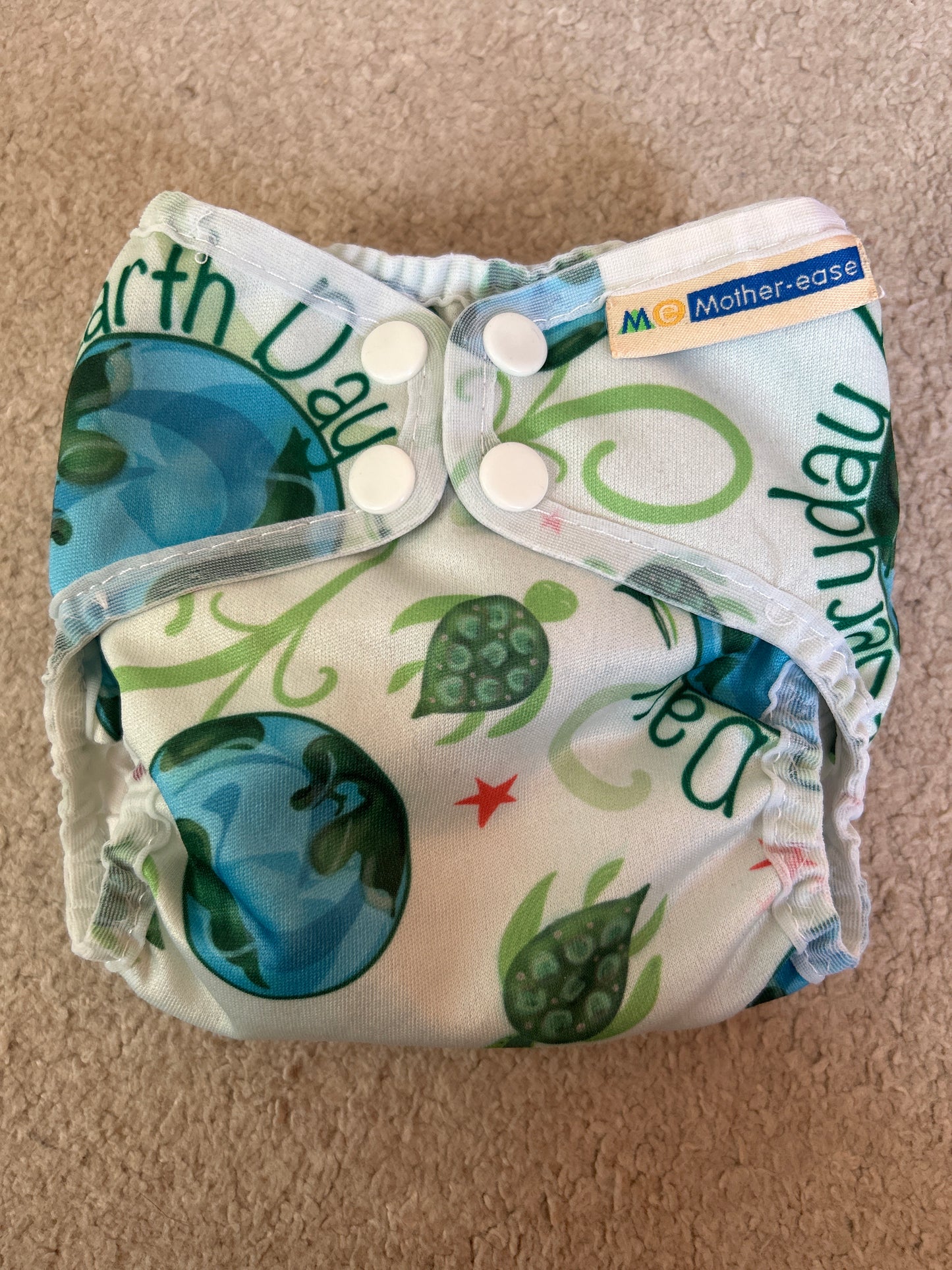 Motherease newborn / XS all in one nappy.  (#003)