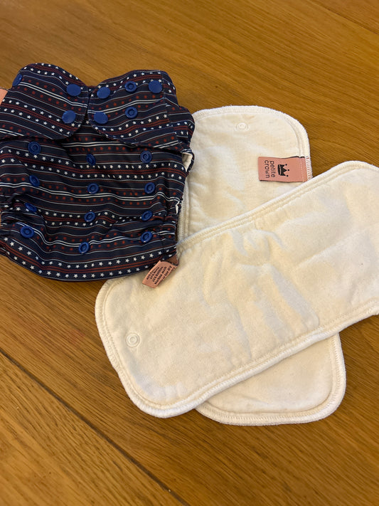Petite Crowne one size pocket nappy with inserts (092)