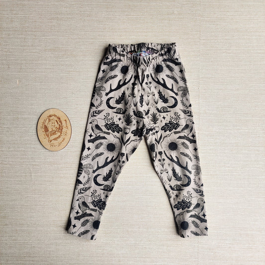 Age 1 joggers EUC. Fox & Bobbin Preloved cloth friendly clothing