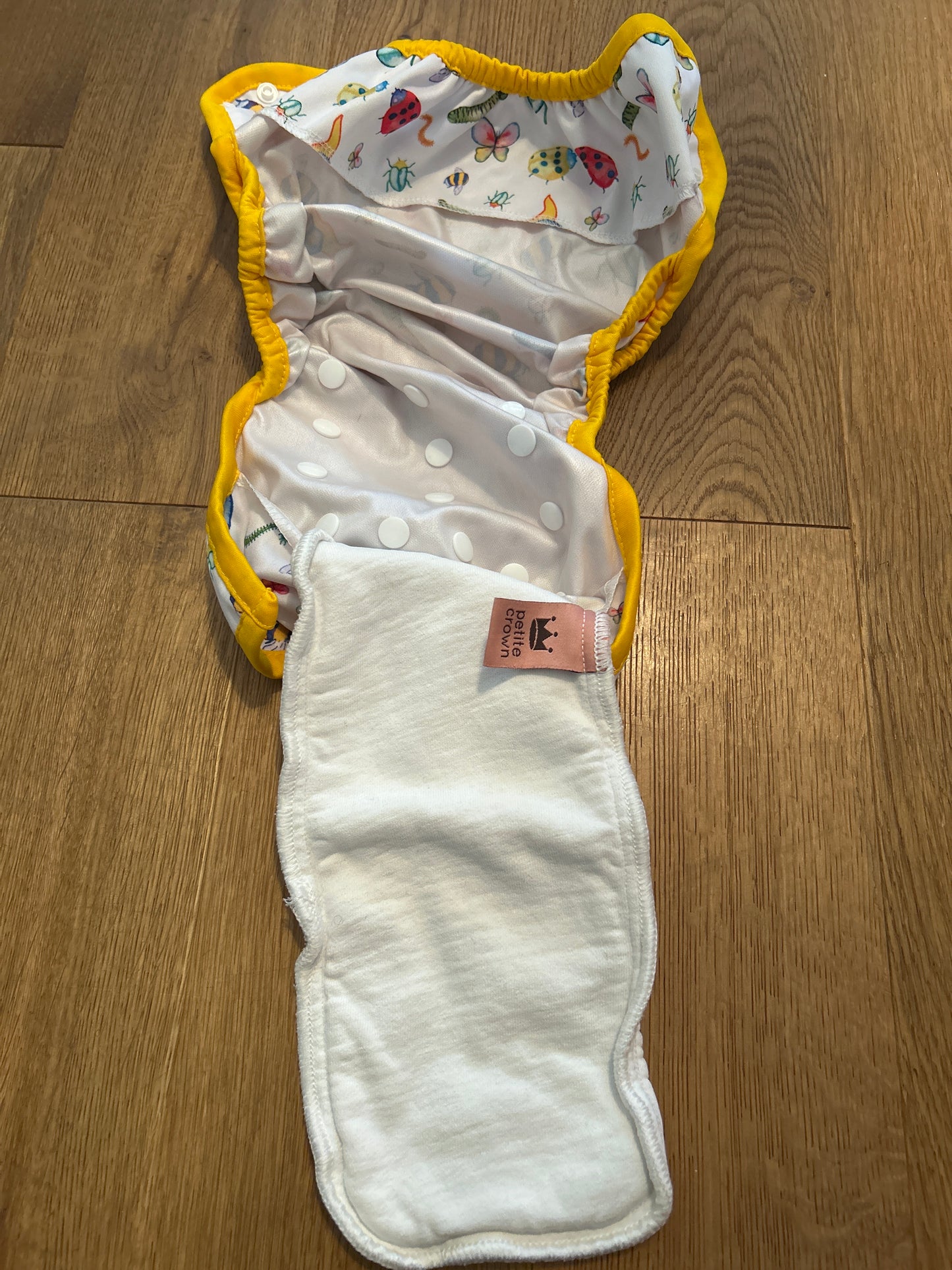 Bells Bumz - all in two with petite crown insert (096)