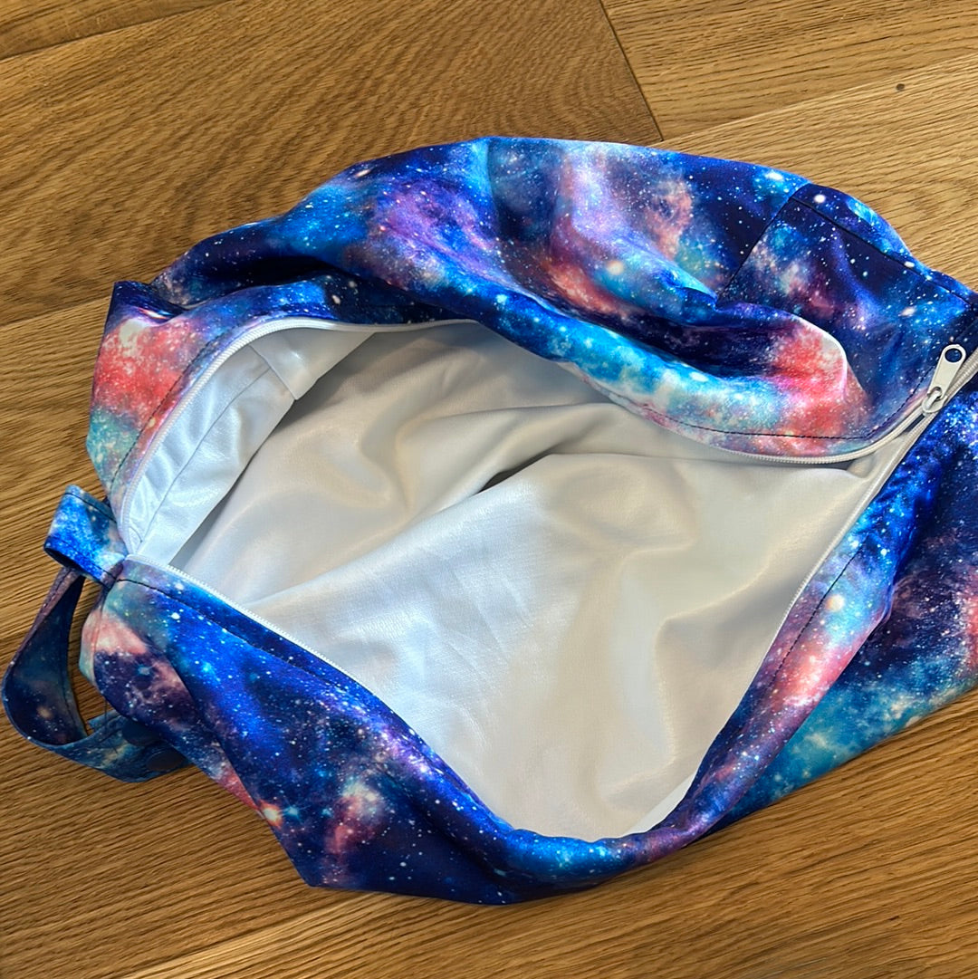 Bear Bott reusable nappy pod - see note. No refunds. (accessories; 003)