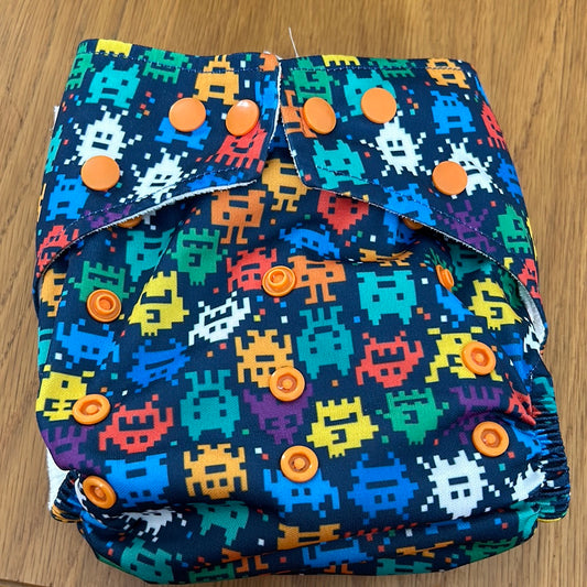 Baba and Boo space invaders gaming pocket nappy with inserts, one brand new (041)