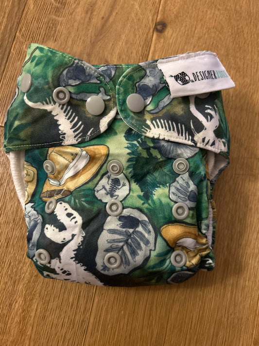 Designer bums pocket nappy (098)
