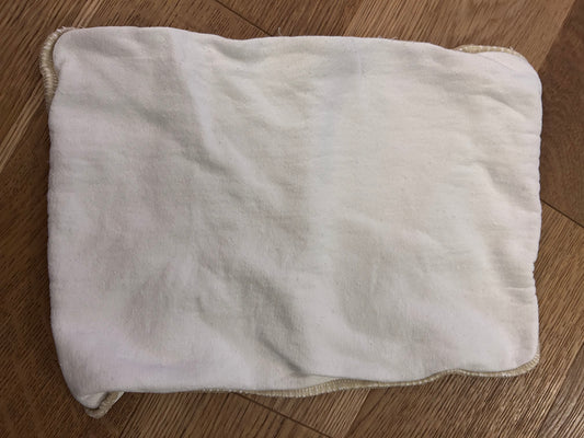 Lu Makes prefold (flat; 093)