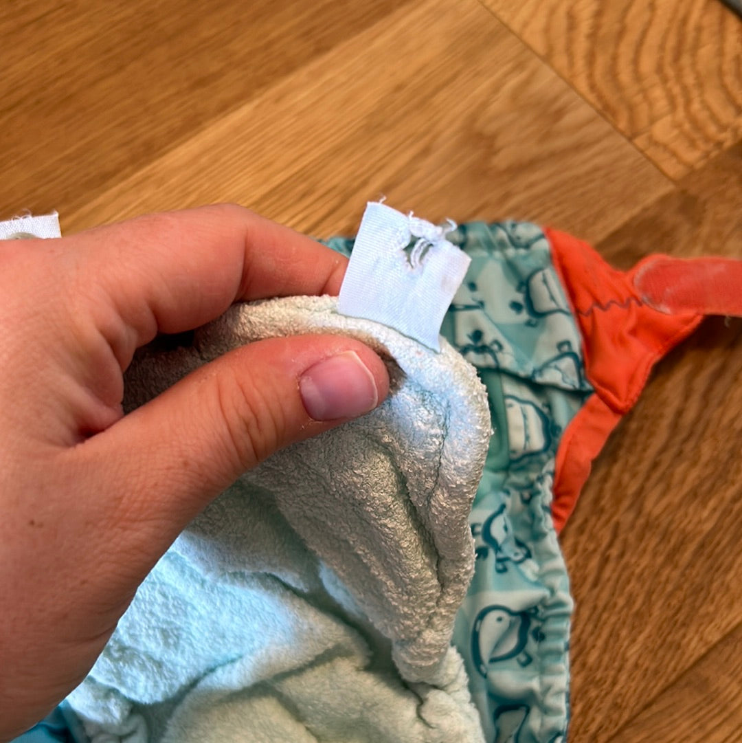 Close pop in all in two nappy - broken popper inside (003)