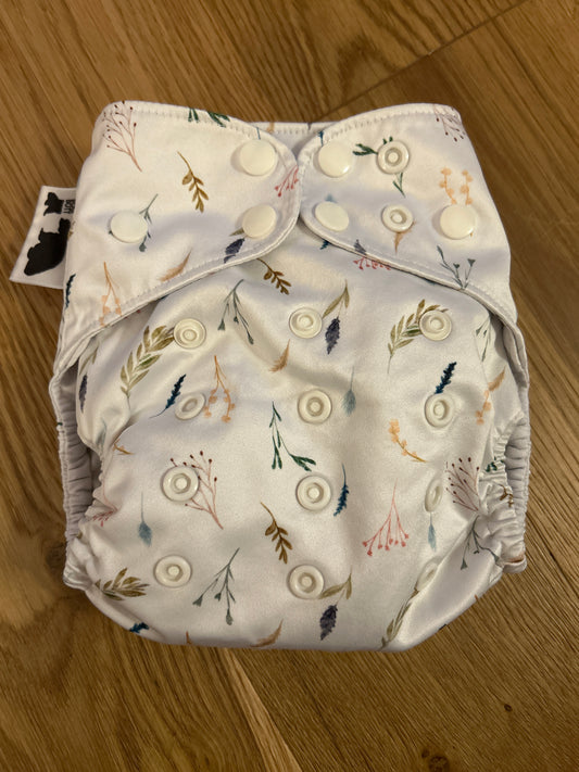 Bear Bott all in two nappy (082)