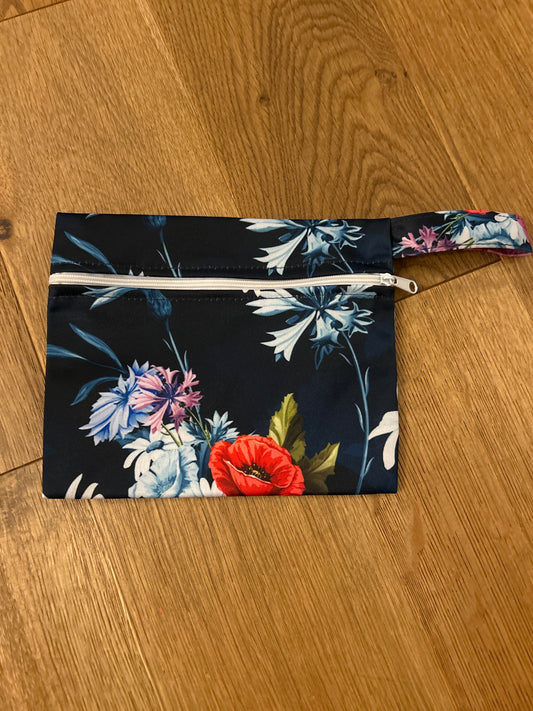 Small wet bag (accessories; 101)