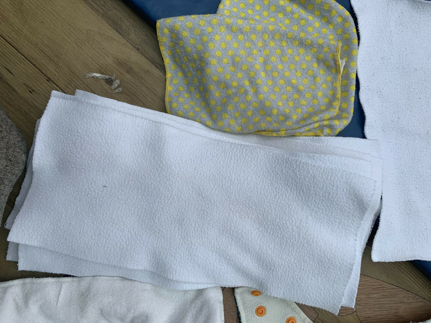 Cloth nappy starter/stash x14 nappies