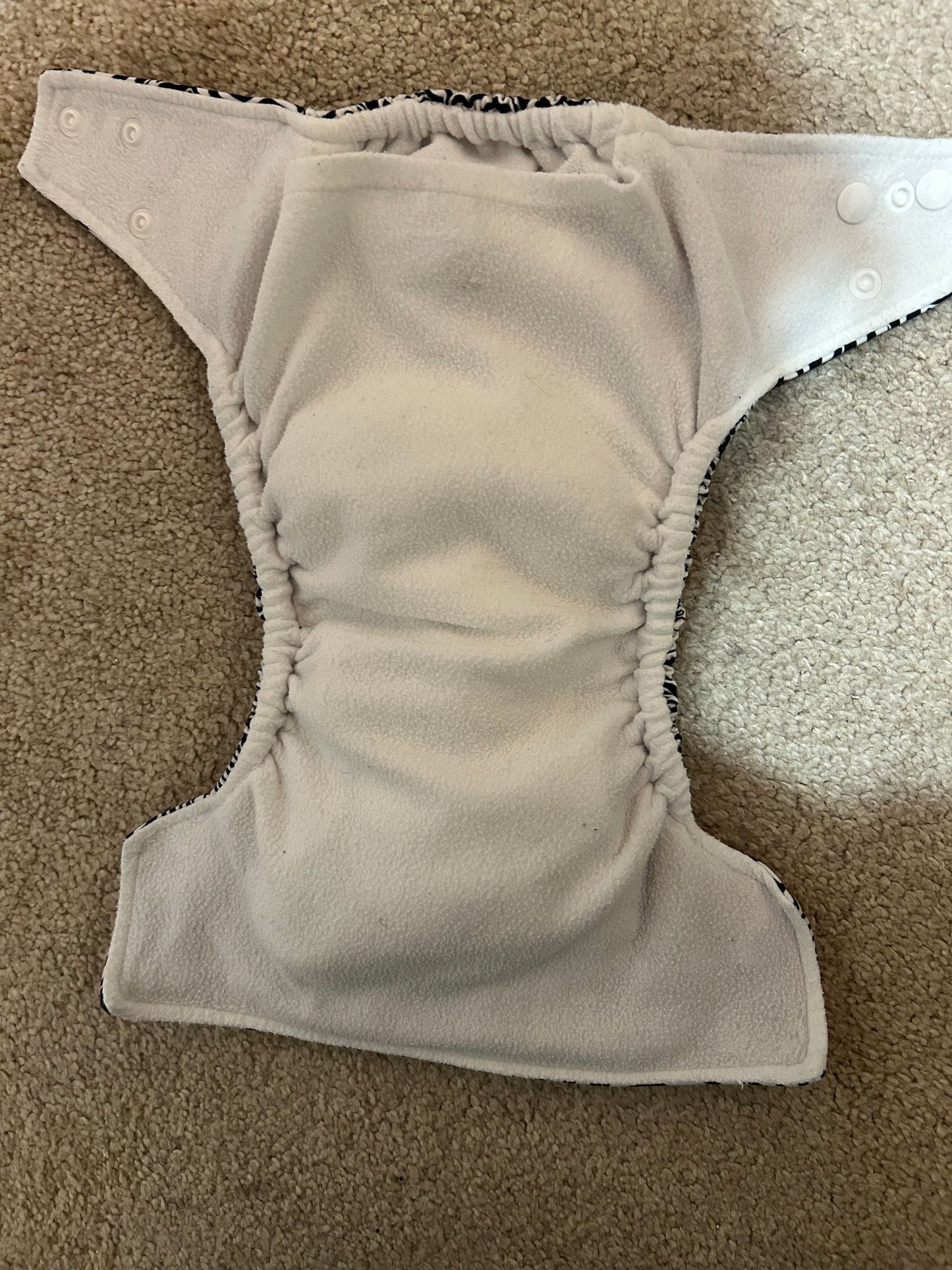 Little Lamb Pocket Nappy with two inserts